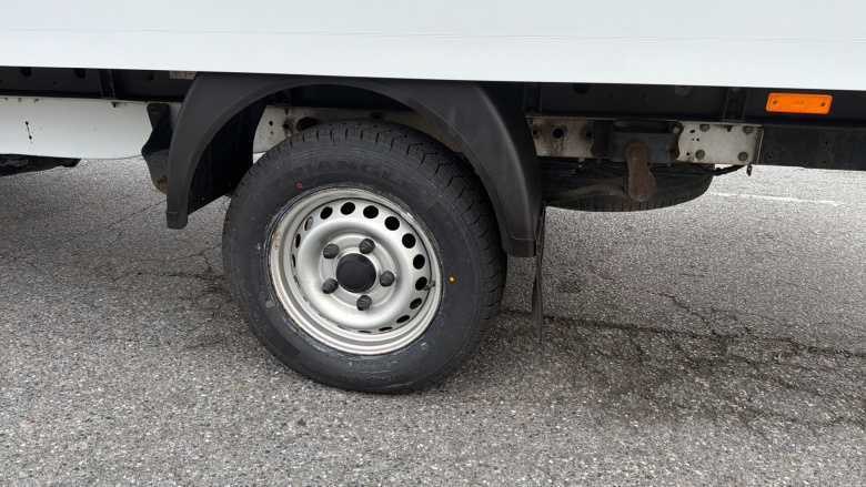 Ford Transit 350 L4 Diesel Fwd 2.0 EcoBlue 130ps Leader Luton Van